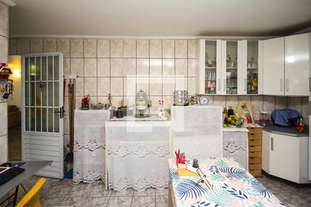 Casa à venda com 260m², 3 quartos e 3 vagas Casa à venda com 260m², 3 quartos e 3 vagasEdícula