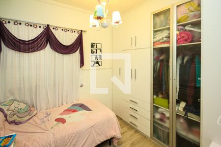 Casa à venda com 260m², 3 quartos e 3 vagas Casa à venda com 260m², 3 quartos e 3 vagasQuarto 02