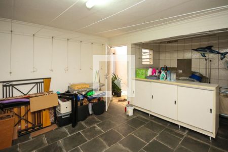 Casa à venda com 260m², 3 quartos e 3 vagas Casa à venda com 260m², 3 quartos e 3 vagasÁrea de Serviço