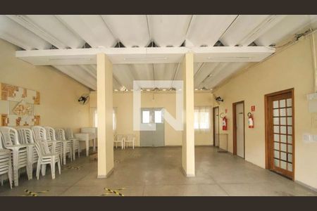 Apartamento para alugar com 62m², 2 quartos e 1 vagaÁrea comum - Salão de festas