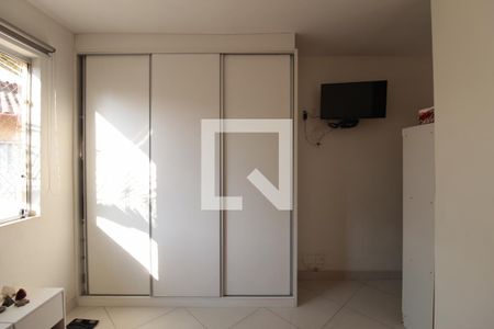 Casa de condomínio à venda com 116m², 3 quartos e 2 vagasSuite