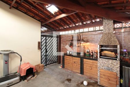 Casa de condomínio à venda com 116m², 3 quartos e 2 vagasArea Gourmet