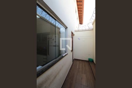 Casa de condomínio à venda com 116m², 3 quartos e 2 vagasArea de Serviço