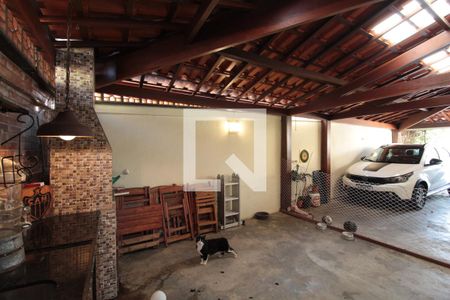 Casa de condomínio à venda com 116m², 3 quartos e 2 vagasArea Gourmet