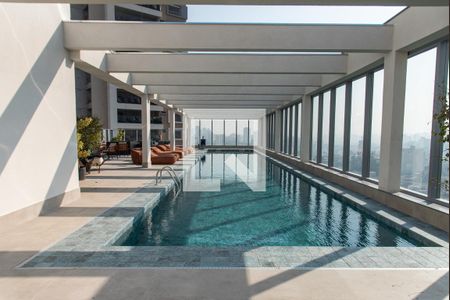 Studio à venda com 26m², 1 quarto e sem vagaPiscina
