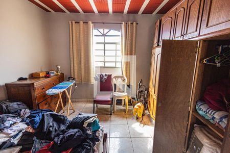 Casa à venda com 360m², 6 quartos e 4 vagasQuarto 1