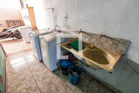 Casa à venda com 360m², 6 quartos e 4 vagasÁrea de serviço / quintal