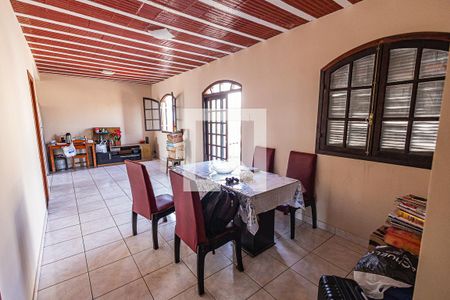 Casa à venda com 360m², 6 quartos e 4 vagasSala / 2º andar