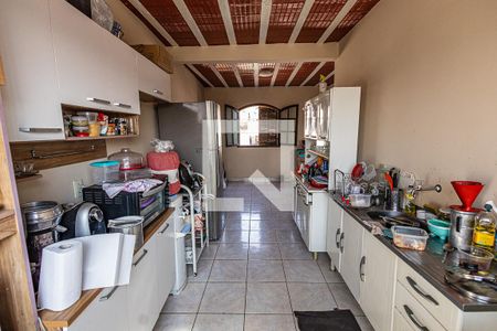 Casa à venda com 360m², 6 quartos e 4 vagasCozinha