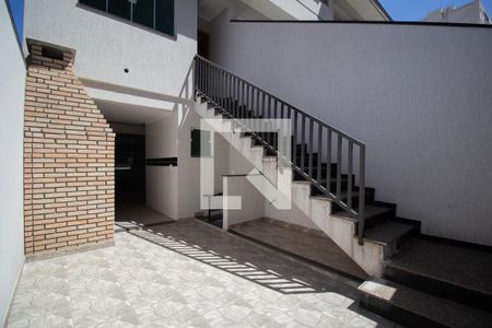 Casa à venda com 218m², 3 quartos e 1 vaga Casa à venda com 218m², 3 quartos e 1 vagaQuintal