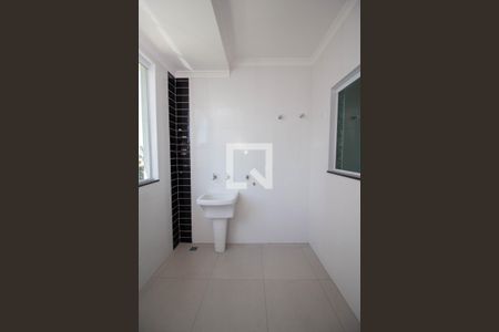 Casa à venda com 218m², 3 quartos e 1 vaga Casa à venda com 218m², 3 quartos e 1 vagaÁrea de Serviço