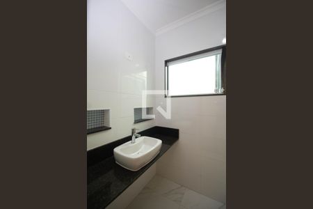 Casa à venda com 218m², 3 quartos e 1 vaga Casa à venda com 218m², 3 quartos e 1 vagaBanheiro Social