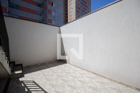 Casa à venda com 218m², 3 quartos e 1 vaga Casa à venda com 218m², 3 quartos e 1 vagaQuintal