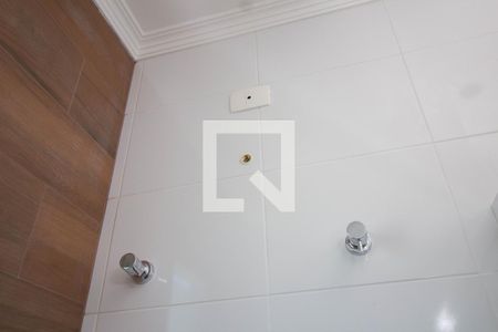 Casa à venda com 218m², 3 quartos e 1 vaga Casa à venda com 218m², 3 quartos e 1 vagaBanheiro da Suíte 1