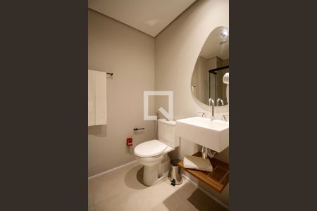 Studio para alugar com 25m², 1 quarto e sem vaga Studio para alugar com 25m², 1 quarto e sem vagaBanheiro
