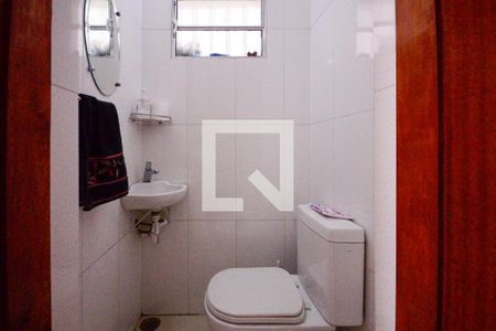 Casa à venda com 190m², 3 quartos e 3 vagasLavabo 