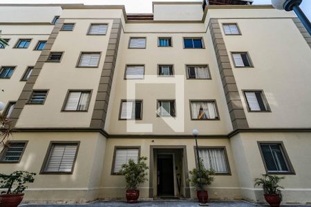 Apartamento para alugar com 70m², 3 quartos e 1 vagaFachada