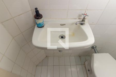 Apartamento à venda com 240m², 4 quartos e 2 vagasBanheiro de Serviço