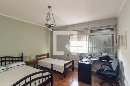 Apartamento à venda com 240m², 4 quartos e 2 vagasQuarto 2