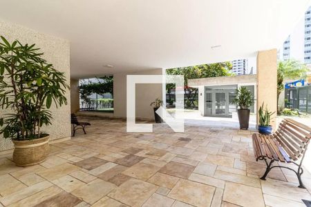 Apartamento à venda com 240m², 4 quartos e 2 vagasÁrea comum - Hall Social