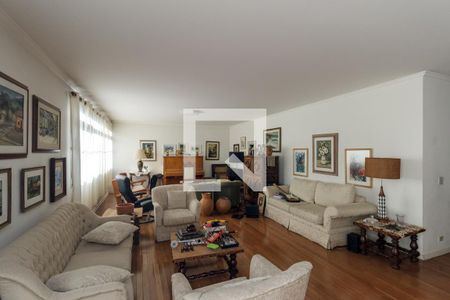 Apartamento à venda com 240m², 4 quartos e 2 vagasSala