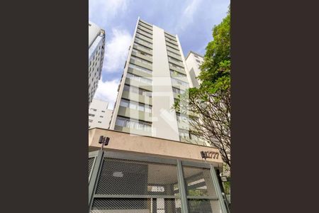 Apartamento à venda com 240m², 4 quartos e 2 vagasFachada