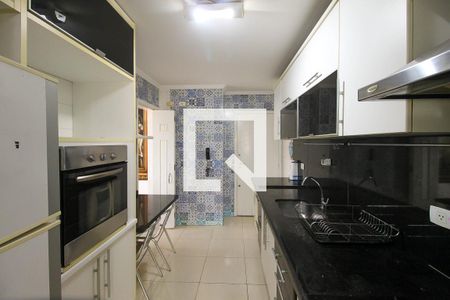 Apartamento para alugar com 136m², 3 quartos e 2 vagas