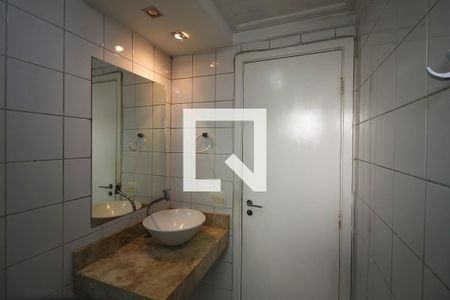 Apartamento para alugar com 136m², 3 quartos e 2 vagas