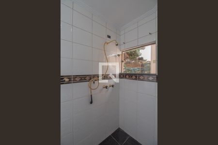 Casa à venda com 434m², 4 quartos e 8 vagas Casa à venda com 434m², 4 quartos e 8 vagasBanheiro Quarto 2