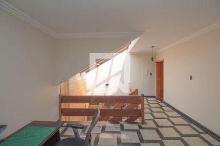 Casa à venda com 434m², 4 quartos e 8 vagas Casa à venda com 434m², 4 quartos e 8 vagasSala intima