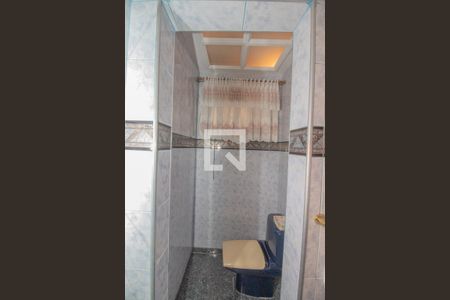 Casa à venda com 434m², 4 quartos e 8 vagas Casa à venda com 434m², 4 quartos e 8 vagasLavabo