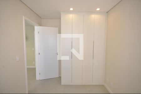 Quarto 1 de apartamento à venda com 2 quartos, 35m² em Parque Vitoria, São Paulo