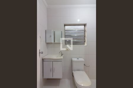 Casa à venda com 150m², 3 quartos e 2 vagasBanheiro