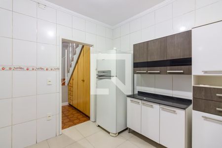 Casa à venda com 150m², 3 quartos e 2 vagasCozinha 