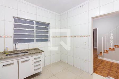 Casa à venda com 150m², 3 quartos e 2 vagasCozinha 