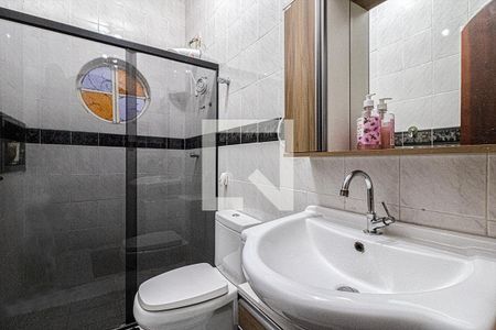 Casa à venda com 169m², 4 quartos e 3 vagas Casa à venda com 169m², 4 quartos e 3 vagasbanheiro na suíte