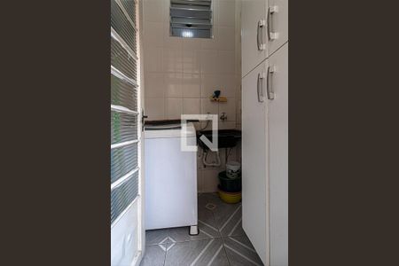 Casa à venda com 169m², 4 quartos e 3 vagas Casa à venda com 169m², 4 quartos e 3 vagasárea de serviço