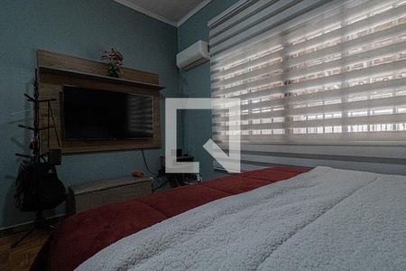 Casa à venda com 169m², 4 quartos e 3 vagas Casa à venda com 169m², 4 quartos e 3 vagassuíte