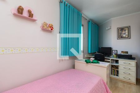 Apartamento à venda com 156m², 4 quartos e 3 vagasQuarto 2