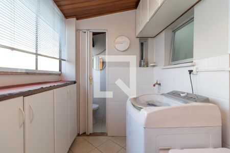 Apartamento à venda com 156m², 4 quartos e 3 vagasPiso superior Lavanderia 