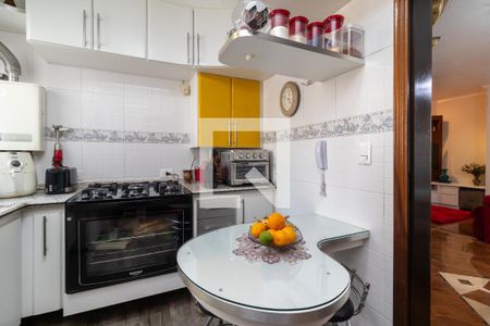 Apartamento à venda com 156m², 4 quartos e 3 vagasCozinha 