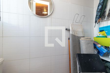 Apartamento à venda com 156m², 4 quartos e 3 vagasPiso superior Lavanderia 