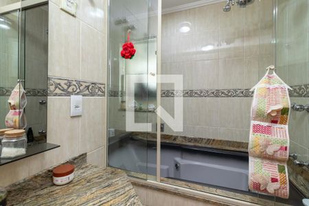 Apartamento à venda com 156m², 4 quartos e 3 vagasBanheiro Quarto 