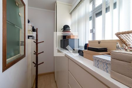 Apartamento à venda com 156m², 4 quartos e 3 vagasCloset do quarto
