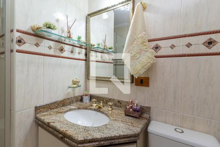Apartamento à venda com 156m², 4 quartos e 3 vagasBanheiro 