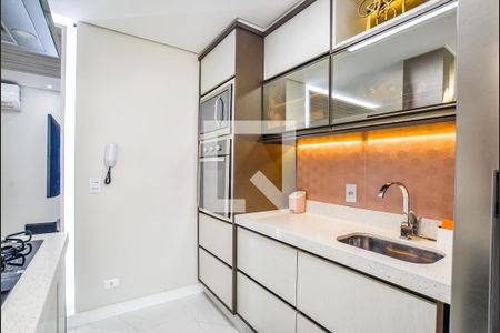 Apartamento à venda com 84m², 2 quartos e 2 vagasCozinha