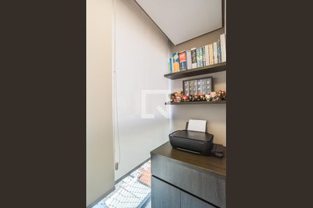 Apartamento à venda com 84m², 2 quartos e 2 vagasEscritório