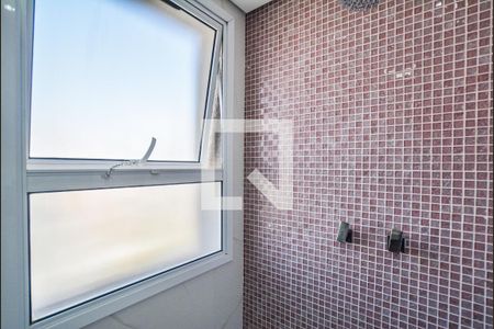 Apartamento à venda com 84m², 2 quartos e 2 vagasBanheiro da Suíte 2