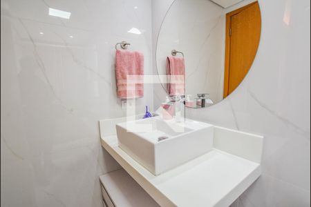 Apartamento à venda com 84m², 2 quartos e 2 vagasBanheiro da Suíte 2