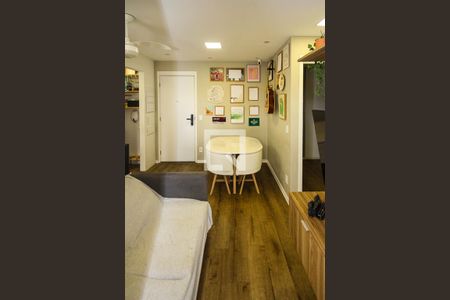 Apartamento à venda com 44m², 2 quartos e sem vaga Apartamento à venda com 44m², 2 quartos e sem vagaSala